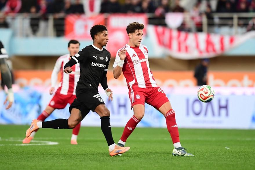 Ολυμπιακός: Δεν θα βαρεθώ να το γράφω για τον Ρέτσο!