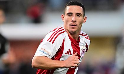 Νικολακόπουλος: «Πονάει ο Ποντένσε και ο Ολυμπιακός…»