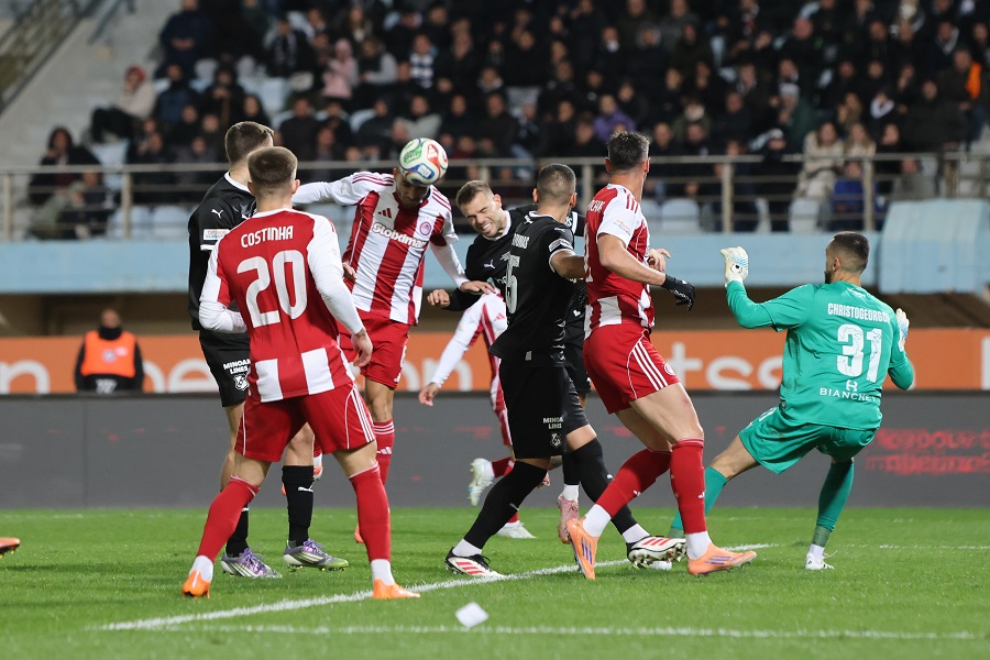 Ολυμπιακός: Δεν θα βαρεθώ να το γράφω για τον Ρέτσο!