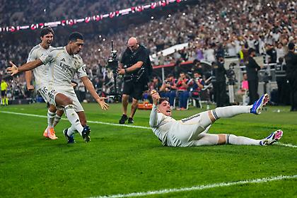 Ξετίναξε τα δίχτυα του Όμπλακ ο Βαλβέρδε με μυθικό φάουλ για το προβάδισμα της Ρεάλ Μαδρίτης!