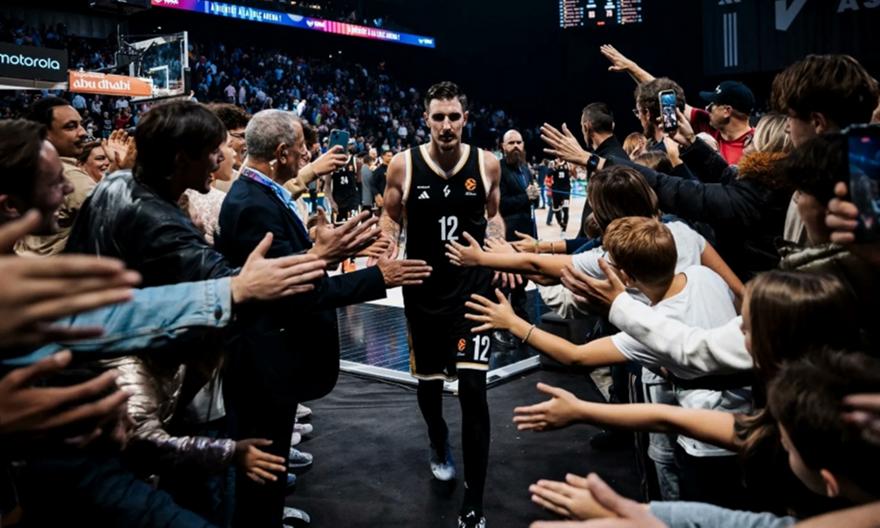 Το συγκινητικό «αντίο» του Ντε Κολό στη Βιλερμπάν