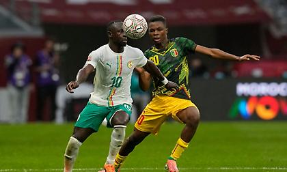 Πήρε το ντέρμπι και το «εισιτήριο» για τα ημιτελικά η Σενεγάλη