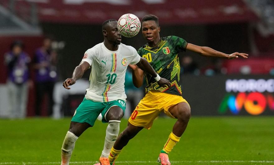 Πήρε το ντέρμπι και το «εισιτήριο» για τα ημιτελικά η Σενεγάλη