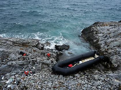 Σορός 7χρονου κοριτσιού από το Σουδάν «ξεβράστηκε» σε παραλία της Σάμου - Είχε πνιγεί σε ναυάγιο