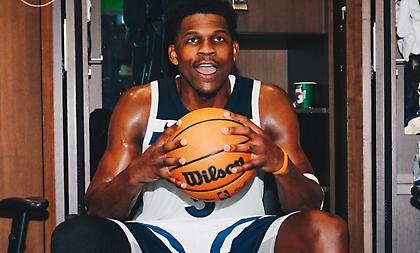 Άντονι Έντουαρντς: Τρίτος νεότερος παίκτης στην ιστορία που ξεπερνά τους 10.000 πόντους