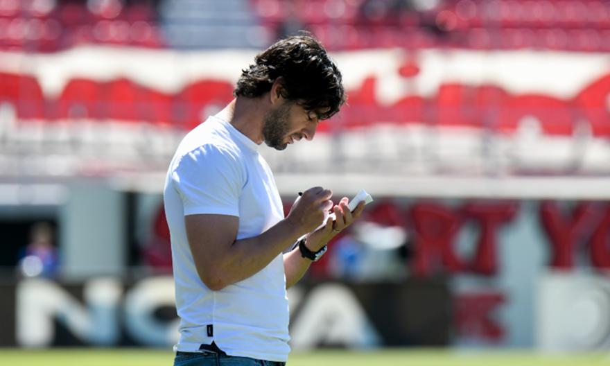 Ο Πανσερραϊκός ανακοίνωσε την αποστολή για Παναθηναϊκό και την αποχώρηση έξι παικτών του