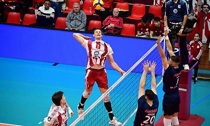 Λύγισε τον αξιόμαχο Πανιώνιο και χαμογέλασε και στο πρωτάθλημα ο Ολυμπιακός