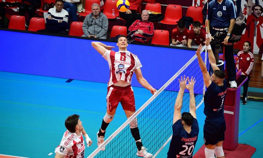 Λύγισε τον αξιόμαχο Πανιώνιο και χαμογέλασε και στο πρωτάθλημα ο Ολυμπιακός