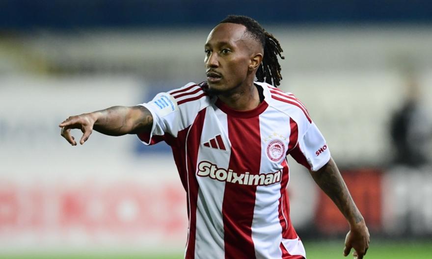 Χριστόγλου: «Δεν θυμάμαι τόσο καλό ημίχρονο του Ζέλσον - Πειστικός και αποφασιστικός ο Ολυμπιακός»