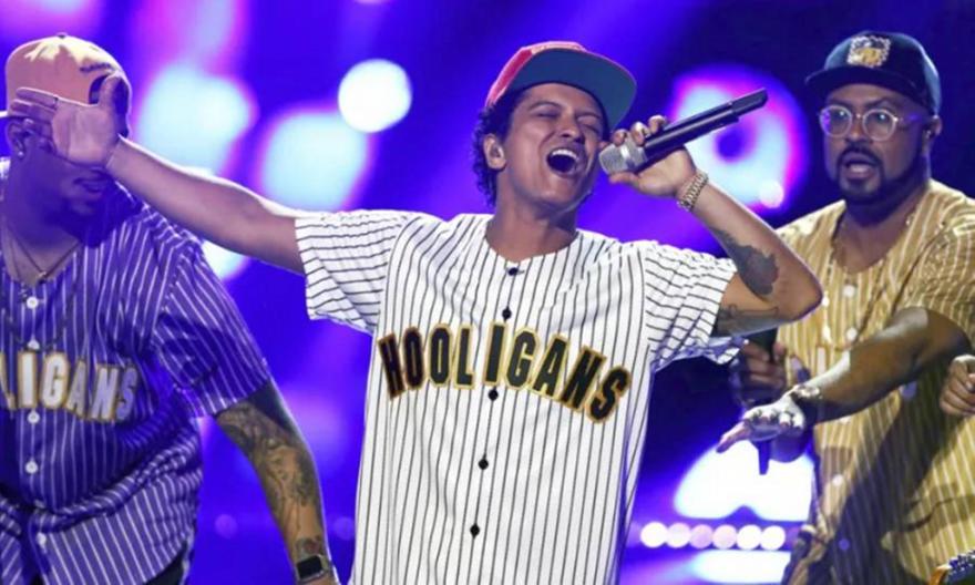 Ο Μπρούνο Μαρς ανακοίνωσε περιοδεία σε δύο ηπείρους από τον Απρίλιο