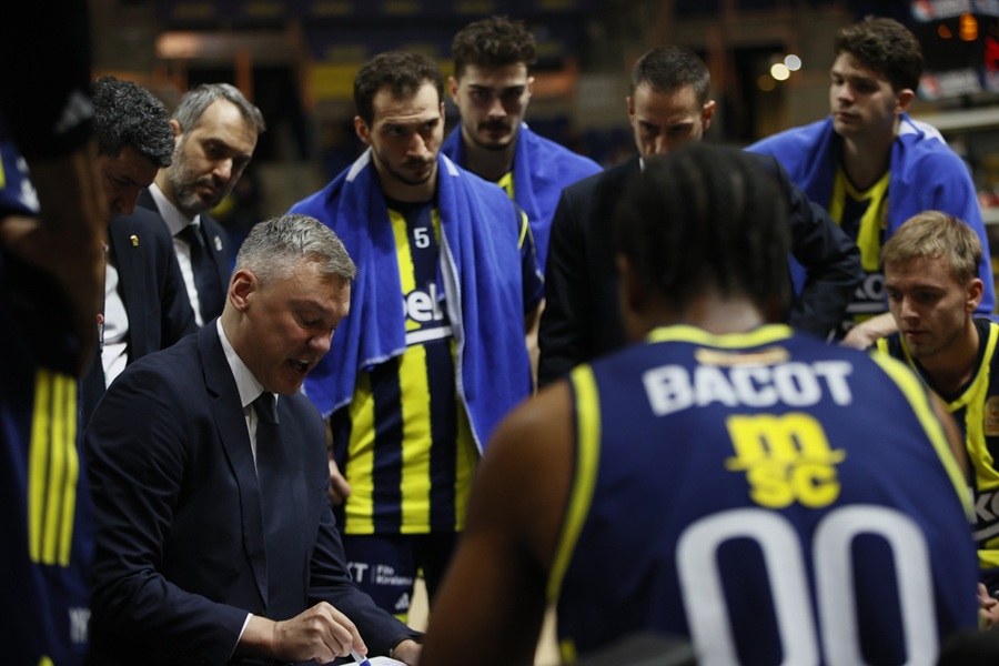 Ο εχθρός είναι… προ των πυλών για Παναθηναϊκό και Ολυμπιακό