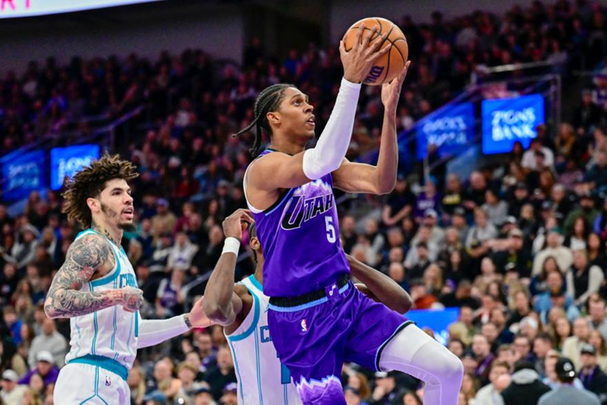 Ιστορικό αρνητικό ρεκόρ για παίκτη των Τζαζ στον διασυρμό από τους Χόρνετς