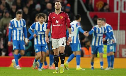 «Ακέφαλη» και… αποκλεισμένη από το Κύπελλο η Γιουνάιτεντ, τεράστια επιτυχία για την Μπράιτον!