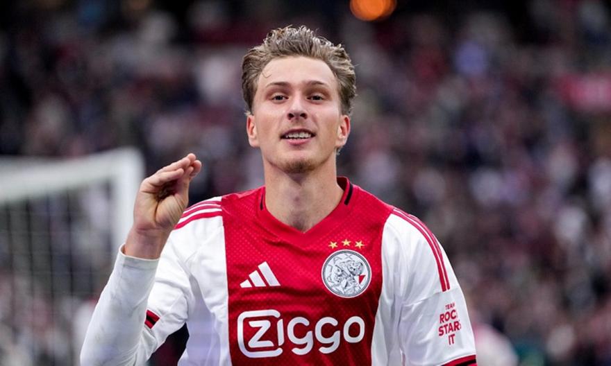 Αντίπαλοι Ολυμπιακού: Πήρε διπλό με άγχος και πλησίασε τη Φέγενορντ ο Άγιαξ!