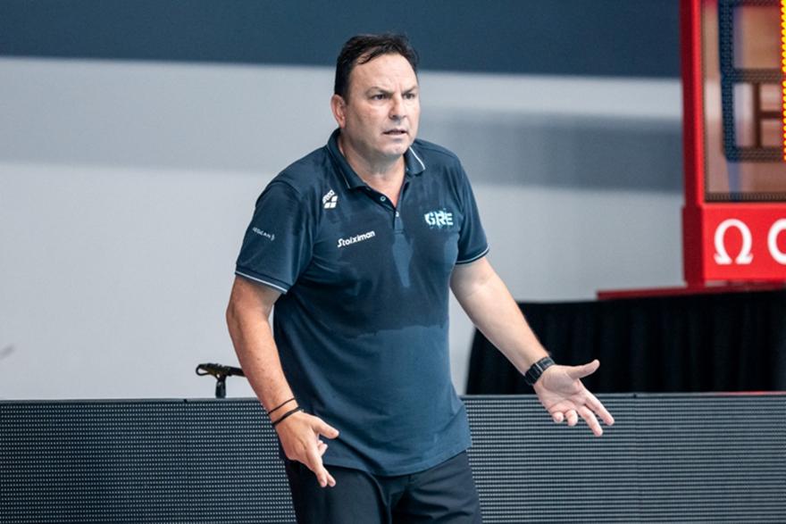 Βλάχος: «Μία πρεμιέρα πάντα κρύβει εκπλήξεις - Είμαι πολύ ευχαριστημένος με την εμφάνιση μας»