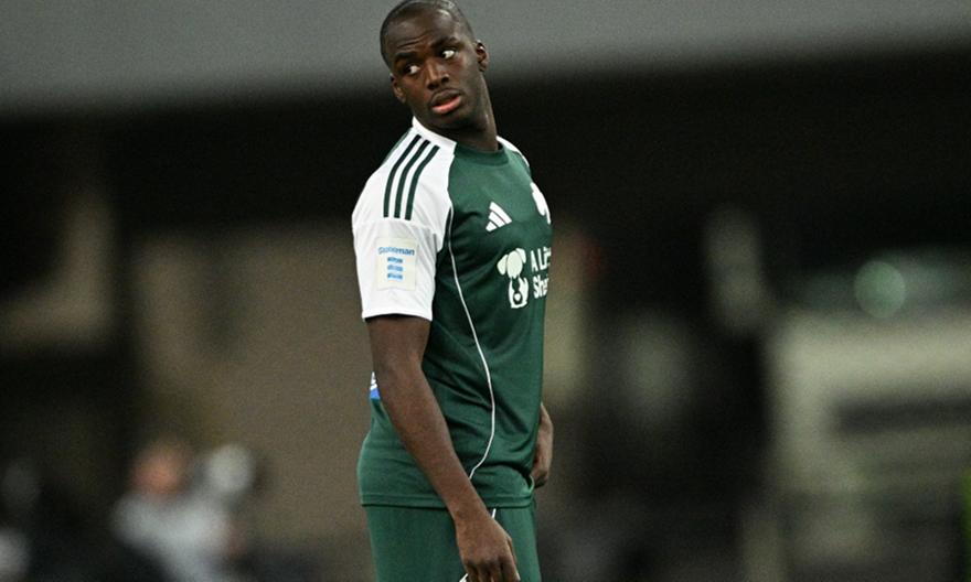 Τετέι: «Αυτά μου δείχνει ο Μπενίτεθ, φάνηκε αυτό - Δεν τρελαίνομαι για το γκολ, θα μπει όταν πρέπει»