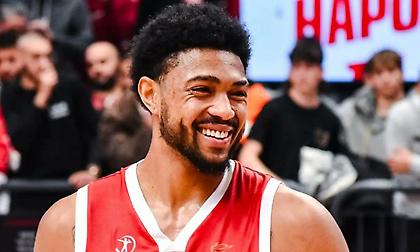 Κοντά στη Dubai BC ο Καμπόκλο