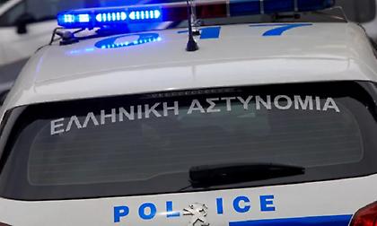 Ν. Ιωνία: Έπεσαν τσιμέντα από γέφυρα – Κλειστή η αριστερή λωρίδα κυκλοφορίας στο ύψος του νοσοκομείου Αγ. Όλγα