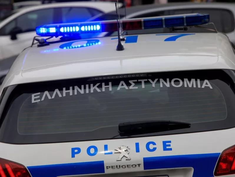 Ν. Ιωνία: Έπεσαν τσιμέντα από γέφυρα – Κλειστή η αριστερή λωρίδα κυκλοφορίας στο ύψος του νοσοκομείου Αγ. Όλγα