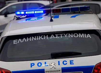 Πυροβόλησαν ιδιοκτήτη ψητοπωλείου και τον γιο του στον Άγιο Δημήτριο - 3 κάλυκες στο σημείο