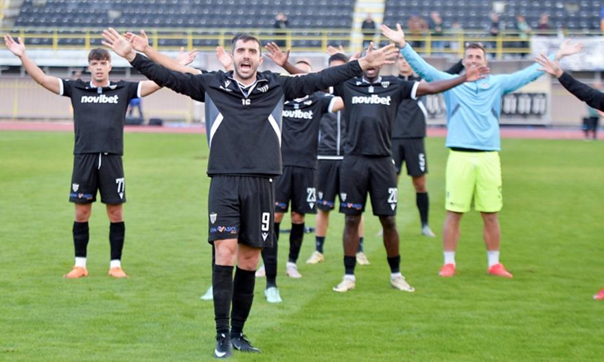 Τσιμπανάκος: «Η νίκη αφιερωμένη στον Πρασσά - Δεν πρέπει να μείνουμε στα πανηγύρια»