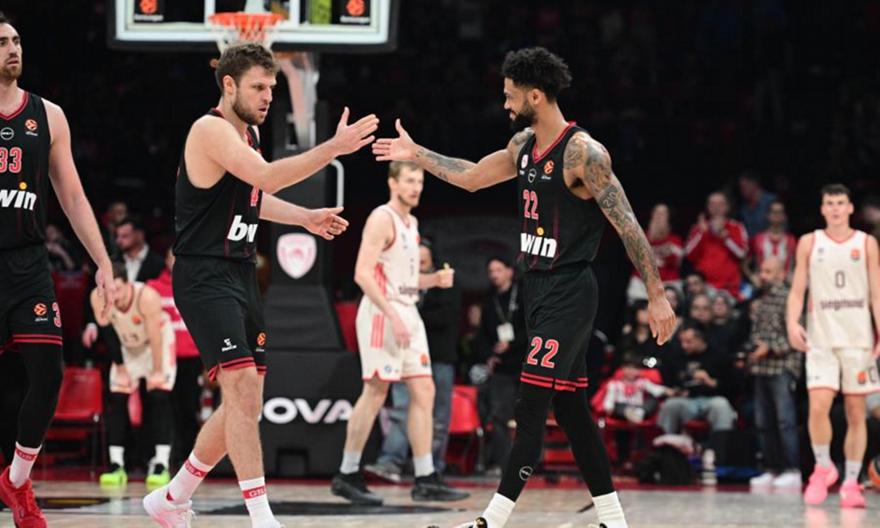 Ζέρβας: «Έχει το... μαχαίρι και το καρπούζι με την Παρτίζαν ο Ολυμπιακός - Θα πάρει χρόνο ο ΜακΚίσικ»