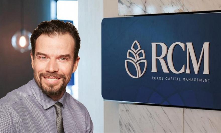 Κρις Ρόκος: Ο «αόρατος» μάγος των αγορών που κέρδισε μισό δισεκατομμύριο ευρώ το 2025 είναι ελληνικής καταγωγής