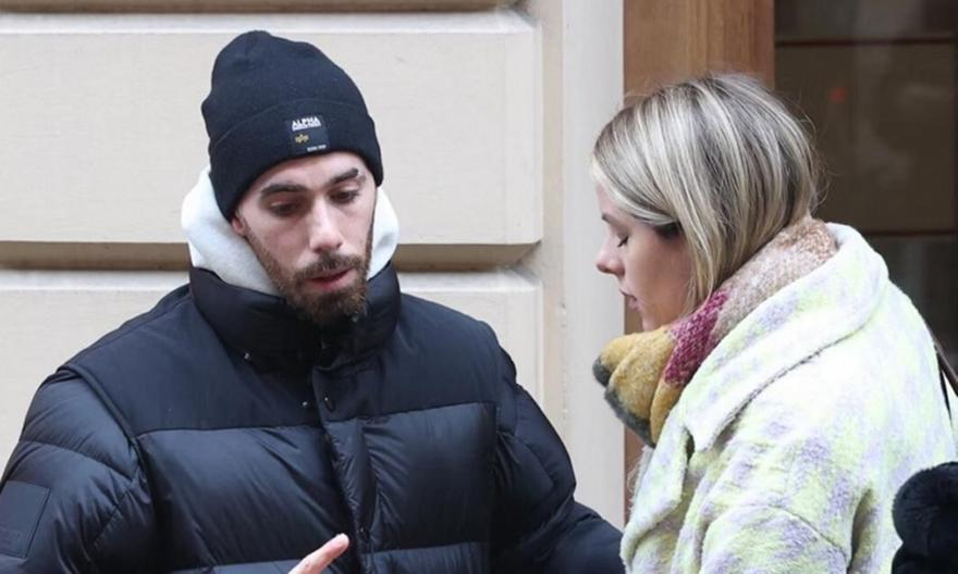 Απαλλάχθηκαν ο Βιλντόσα και η σύζυγός του για επεισόδιο με υπάλληλο του Ερυθρού Σταυρού