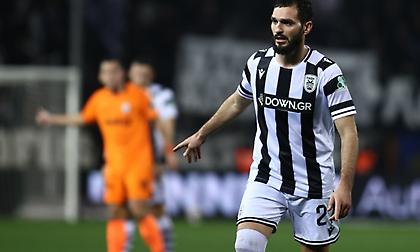 Με Οζντόεφ και Μύθου η ενδεκάδα του ΠΑΟΚ κόντρα στον Ολυμπιακό