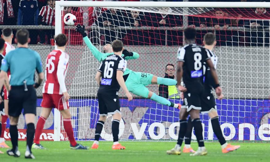 Σουτ-βολίδα του Μουζακίτη, απάντησε με τρομερή επέμβαση ο Τσιφτσής!