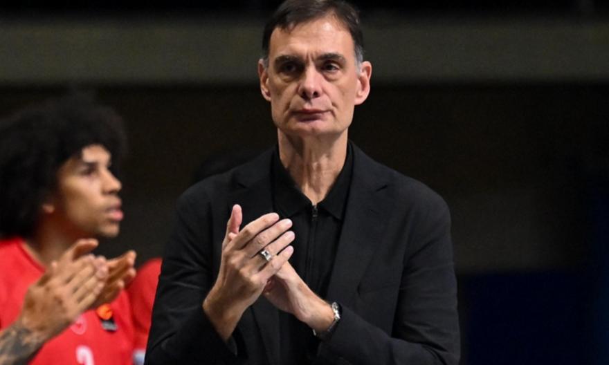 Μπαρτζώκας: «Πιστεύουμε στο ρόστερ μας, πρέπει να μείνουμε ενωμένοι και να βελτιωθούμε»