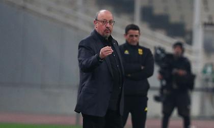 Μπενίτεθ: «Στόχος μας να βελτιωθούμε και να μπορούν όλοι να αγωνίζονται σε διαφορετικούς σχηματισμούς»