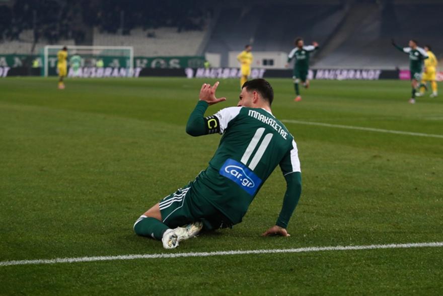 Ο Μπακασέτας τελείωσε τον Άρη πετυχαίνοντας το πρώτο του χατ τρικ με τα πράσινα