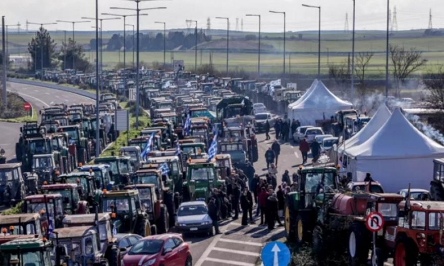 Απόφαση αγροτών: «Ναι» στον διάλογο με Μητσοτάκη με 25+5 άτομα - Ανοιχτοί δρόμοι και χωρίς συλλαλητήριο