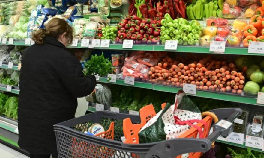 Χρονιά ρεκόρ για τις τιμές τροφίμων το 2025 - Νέες ανατιμήσεις το 2026 «προβλέπουν» οι αναλύσεις