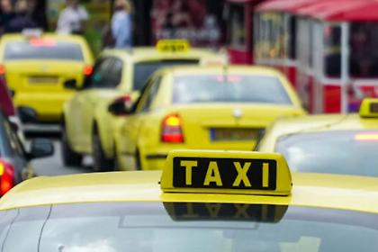 «Χειρόφρενο» και αύριο για τα ταξί της Αττικής