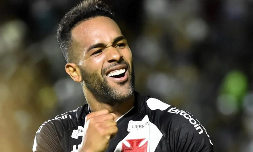 Τριπλό «χτύπημα» ο Πανσερραϊκός: Παίρνει Τεσέιρα-Σαλάμ, αλλά και αντιΝούνελι!