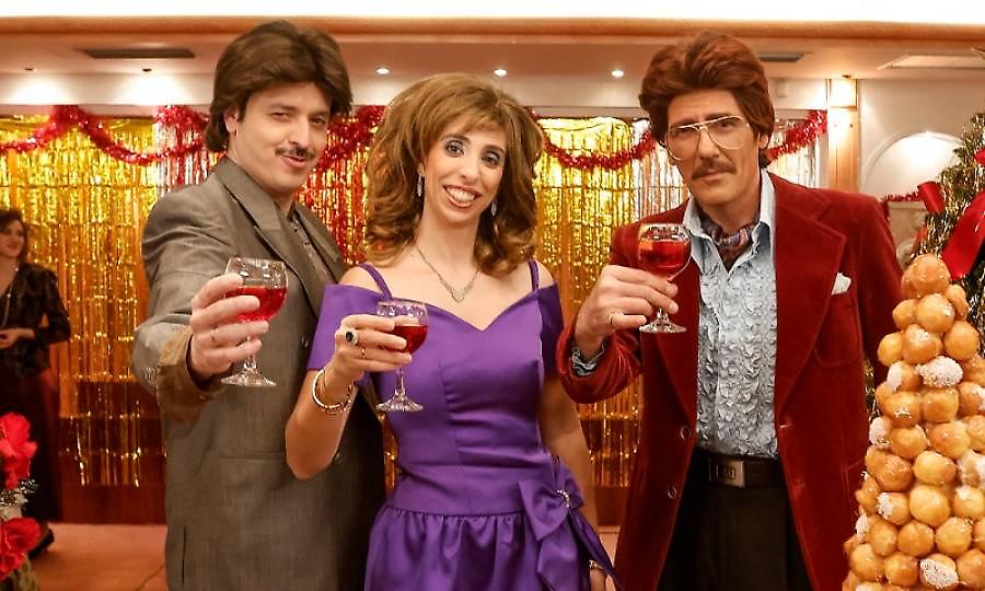 «Τότε και Τώρα»: Κοπή πίτας με γέλιο, κόντρες και δύο… εργασιακά σύμπαντα