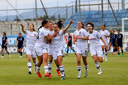 Ο ΠΑΟΚ καταβρόχθισε την ΑΕ Μυκόνου και κλείδωσε από τώρα την πρόκριση για τα ημιτελικά