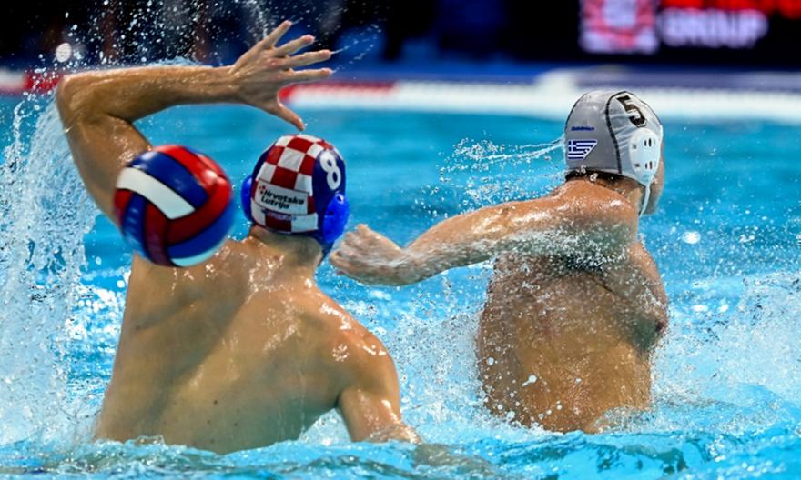 Το γκολ του Ευρωπαϊκού: Ασύλληπτο γυριστό σουτ του Αργυρόπουλου ενώ η Εθνική έπαιζε με αποβολή χωρίς αντικατάσταση!