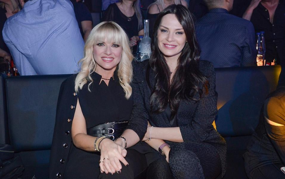 Μαρία Μπεκατώρου: Έκανε το πιο επικό ξέσπασμα όταν είδε το puzzle με το οποίο «παλεύει» η Υβόννη Μπόσνιακ