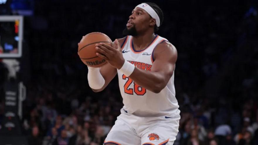 Η Φενέρ παρακολουθεί τους Γιαμπουσέλι και Ρόμπινσον-Ερλ για τη νέα σεζόν!