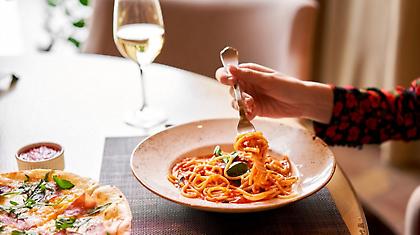 17 ιταλικά εστιατόρια που ξεχωρίζουν στην Αθήνα, από τα κλασικά μέχρι τα σύγχρονα