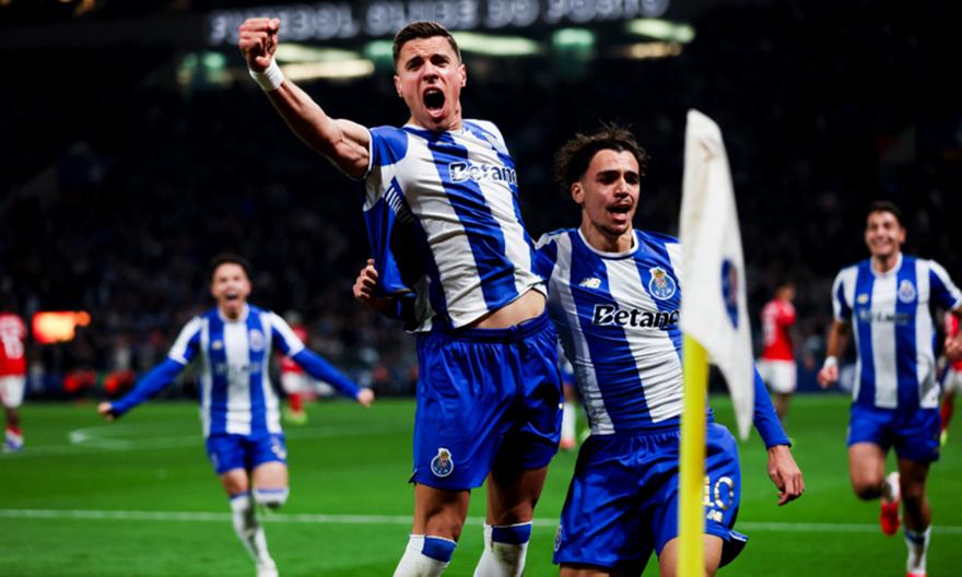 Η Πόρτο πέταξε εκτός Κυπέλλου την Μπενφίκα του Παυλίδη