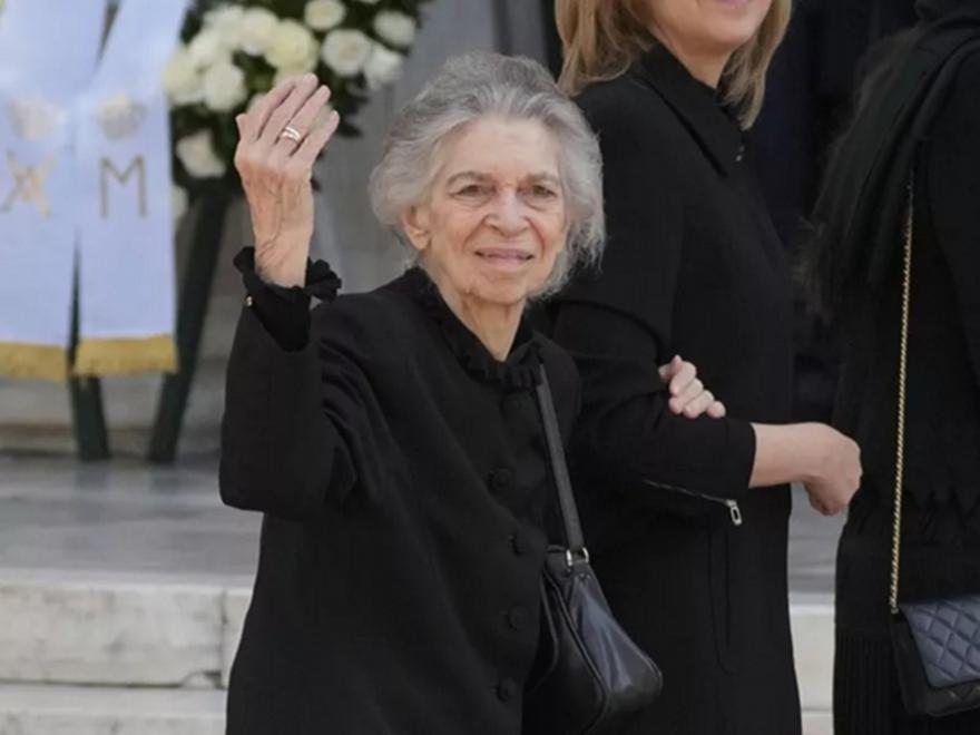 Στην Αθήνα η κηδεία της πριγκίπισσας Ειρήνης - Στο Τατόι η ταφή