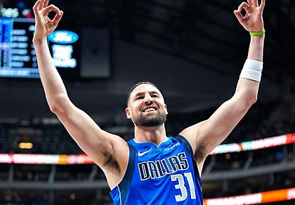 Τέταρτος σε τρίποντα στην ιστορία του ΝΒΑ ο Κλέι Τόμπσον-Ξεπέρασε τον Λίλαρντ