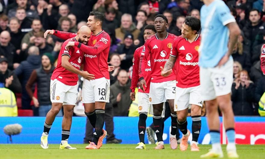 Μεταμορφωμένη Γιουνάιτεντ πήρε το ντέρμπι με τη Σίτι και έκανε δώρο στην Άρσεναλ!