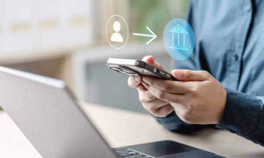 Πώς το IRIS εκτόξευσε τις άμεσες πληρωμές και άλλαξε την καθημερινότητα των καταναλωτών