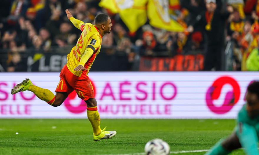 Συνεχίζει την ονειρική πορεία της η πρωτοπόρος Λανς, επιβλητικές πεντάρες για Μαρσέιγ και Τουλούζ