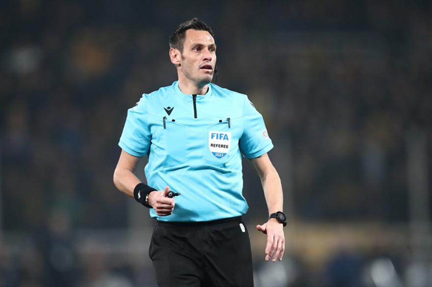 Ο γουρλής Μαριάνι διαιτητής στο Ολυμπιακός-Λεβερκούζεν